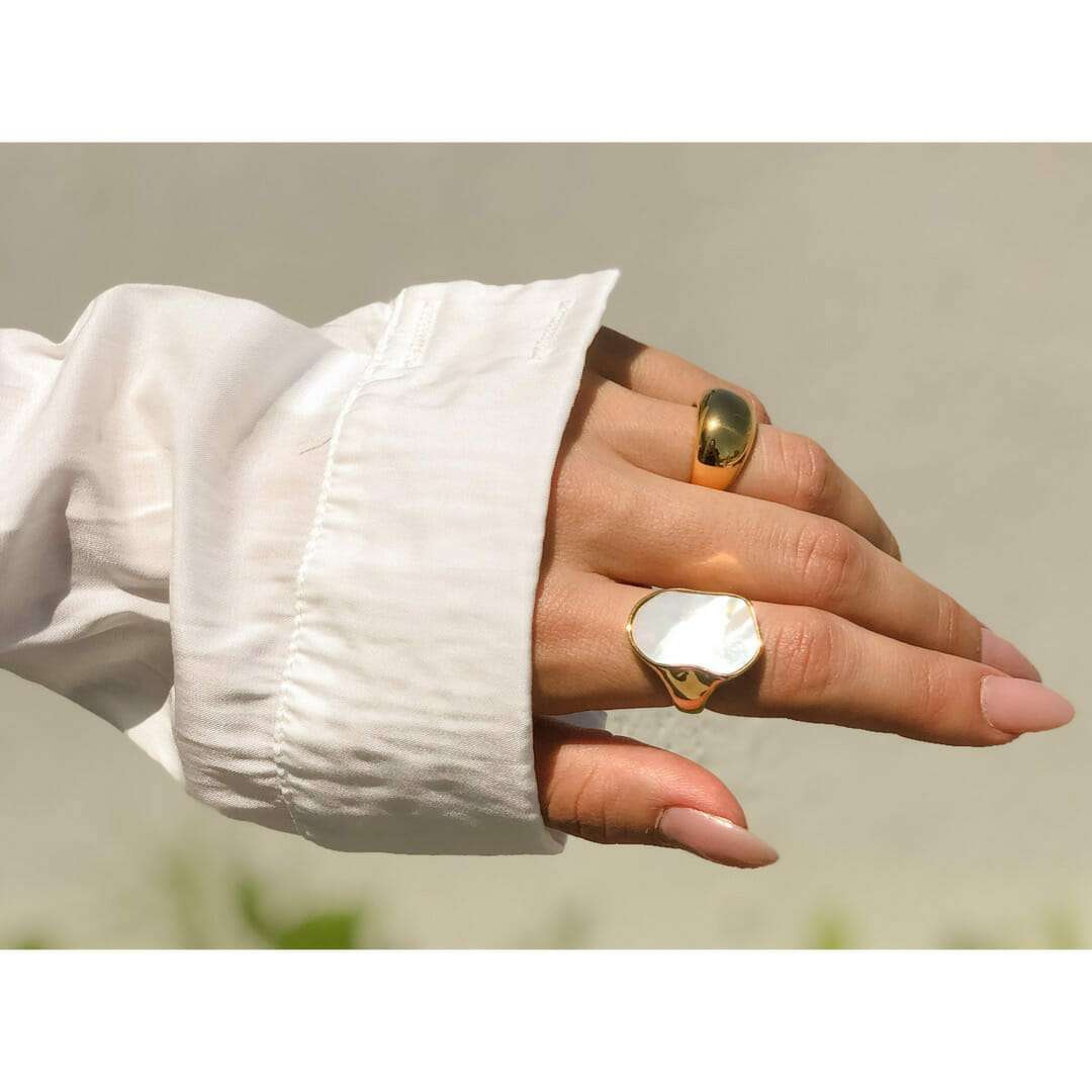 OPAL RING - טבעת בשילוב אבן מיוחדת